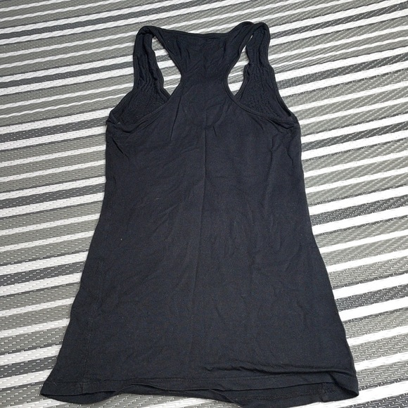 Miley Cyrus x Maxazria Gray Coquette Sequin Tank Top - Picture 3 of 3